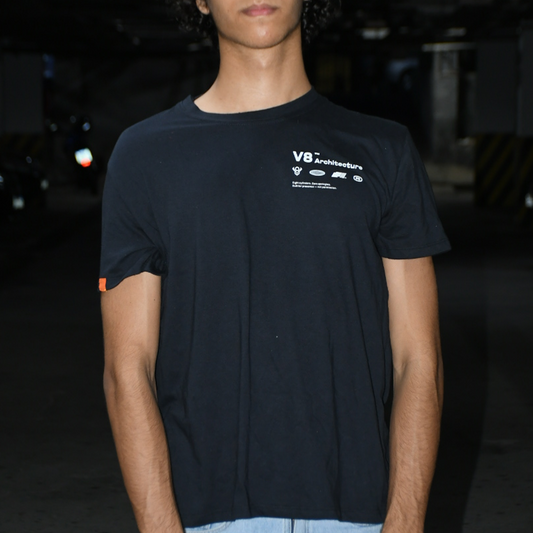 Camiseta V8